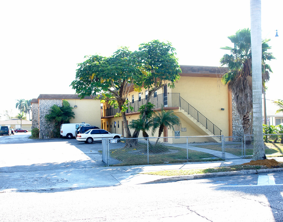 Gardens of Homestead in Homestead, FL - Foto de edificio