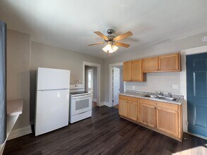 1865 Fisher St in Madison, WI - Building Photo - Building Photo