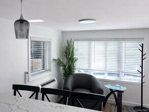 63 Lake Trail in Greenwood Lake, NY - Building Photo - Building Photo