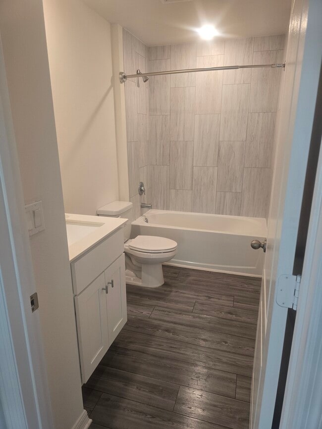 1506 Merriment Way in Fort Pierce, FL - Building Photo - Building Photo