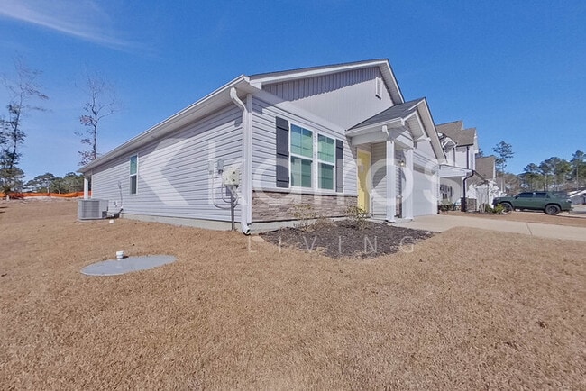 property at 2537 Provence Dr SE