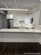 190 High St, Unit 5 in Boston, MA - Foto de edificio - Building Photo