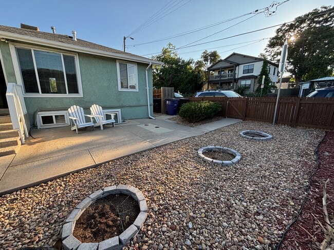 740 Hazel Ct in Denver, CO - Building Photo - Building Photo