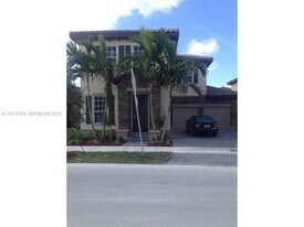 17057 SW 92nd St in Miami, FL - Building Photo