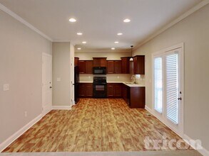 523 Twyla Dr in Lebanon, TN - Building Photo - Building Photo