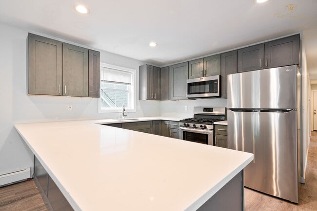 174-176 Alabama Ave in Providence, RI - Building Photo - Building Photo