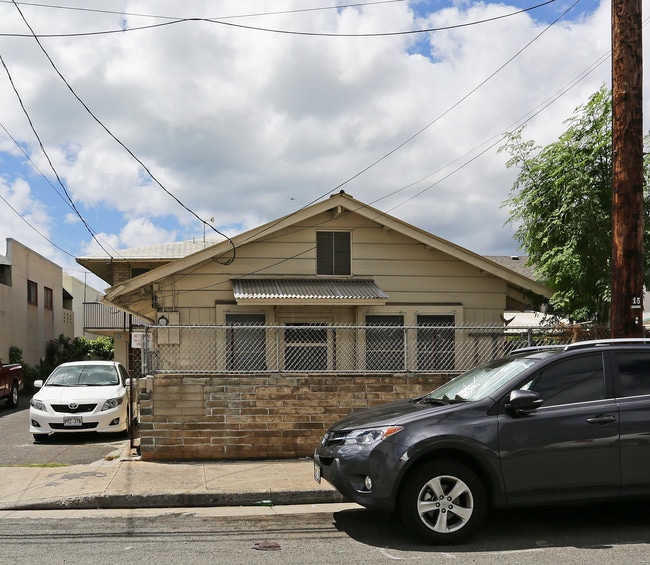 1913 Republican St in Honolulu, HI - Building Photo - Building Photo