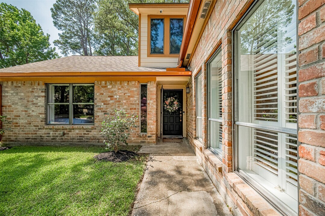 2831 Thorne Creek Ln in Houston, TX - Building Photo