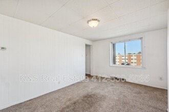 16 Eggers Ave in Belle Vernon, PA - Building Photo - Building Photo