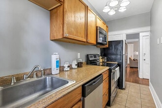 4137 Shaw Blvd in St. Louis, MO - Building Photo - Building Photo