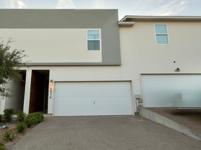 property at 9914 Kaspar Dr