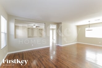 11035 Calder Ave in Las Vegas, NV - Foto de edificio - Building Photo