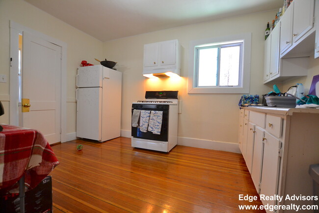 40 Tremont St, Unit 1 in Boston, MA - Building Photo - Building Photo