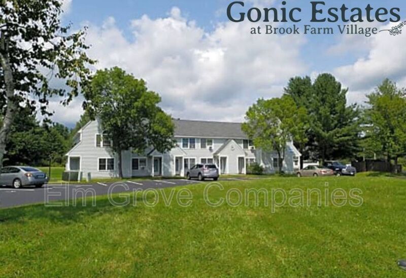 11 Indian Brook Cir in Rochester, NH - Building Photo