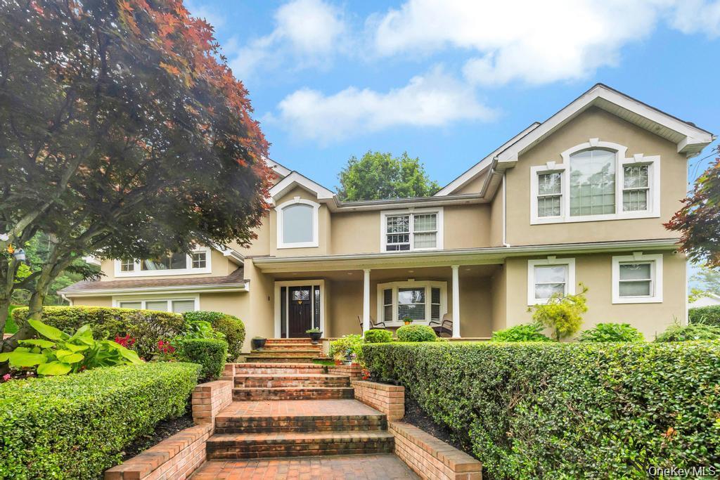 4 2nd St in Woodbury, NY - Building Photo