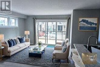 500 Eldorado Private in Ottawa, ON - Building Photo - Building Photo