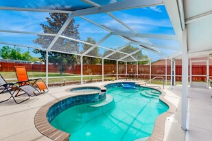 2311 S Rock Crusher Rd in Homosassa, FL - Building Photo