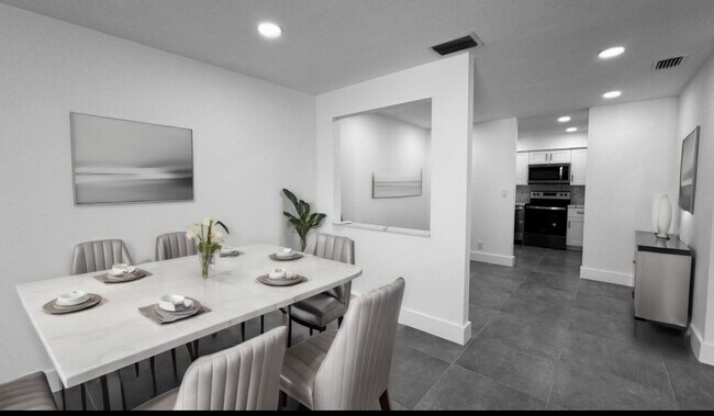 1470 NW 22nd Ct in Fort Lauderdale, FL - Building Photo - Building Photo
