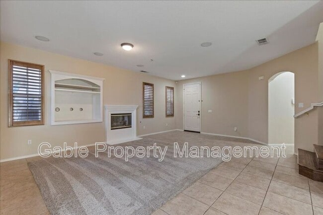 24050 Joshua Dr in Santa Clarita, CA - Building Photo - Building Photo