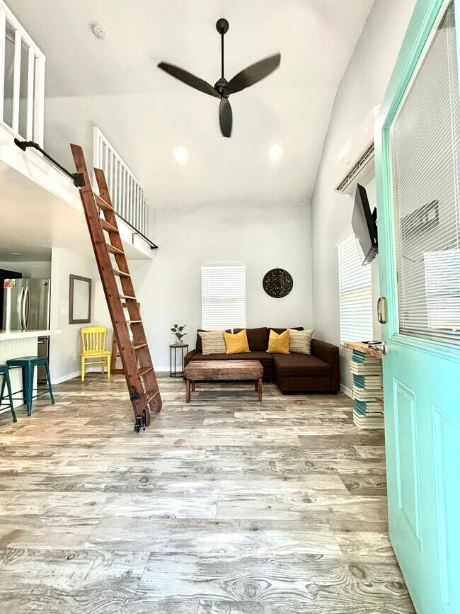 property at 471 11th Ave S
