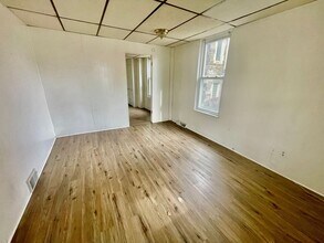 816 11th St-Unit -A in Beaver Falls, PA - Building Photo - Building Photo