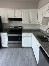 242 Weller Blvd in Virginia Beach, VA - Building Photo - Building Photo
