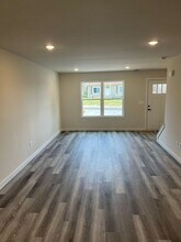 222 22nd Ave NE in Hickory, NC - Building Photo - Building Photo