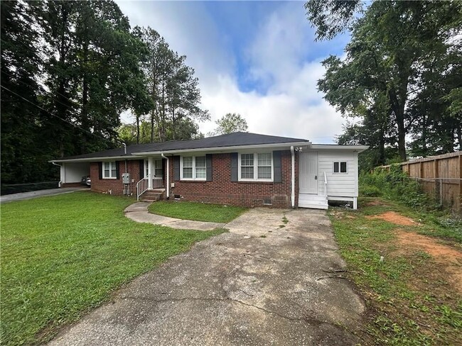 property at 261 Palms Ln SW
