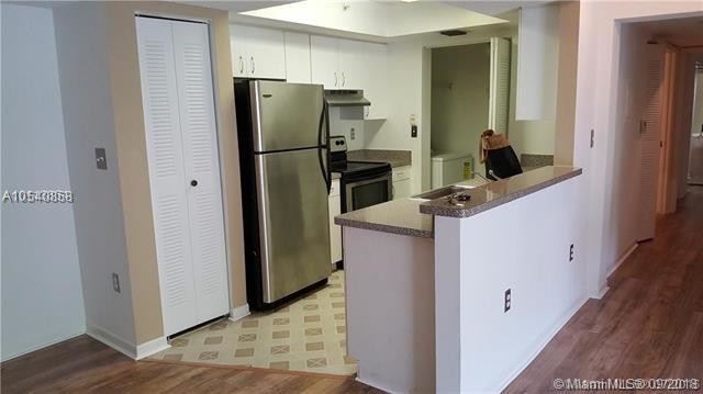 791 N Pine Island Rd-Unit -108 in Plantation, FL - Building Photo - Building Photo