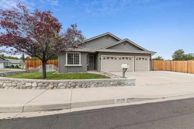 property at 4605 Goodwin Rd