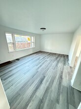 1604 Mary St in Marinette, WI - Building Photo - Building Photo