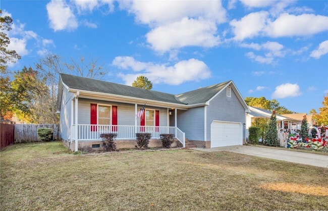 1332 Oak Knolls Dr in Fayetteville, NC - Building Photo - Building Photo