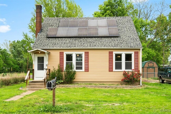 property at 523 W Meramec St
