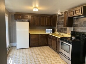 200 Central Ave in Chicora, PA - Building Photo - Building Photo