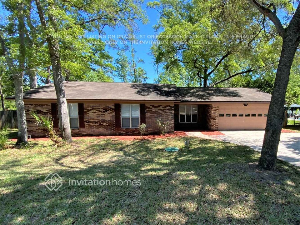 12147 Shoshone Trail in Jacksonville, FL - Building Photo
