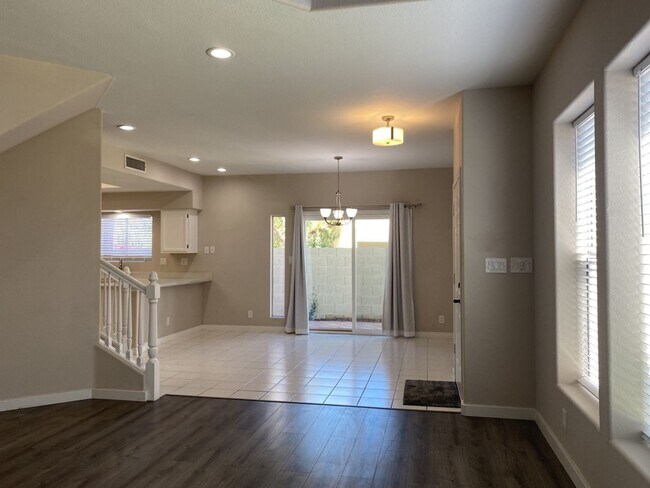 4923 E Hazel Dr in Phoenix, AZ - Building Photo - Building Photo
