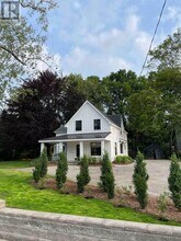 91 Jerseyville Rd E in Hamilton, ON - Building Photo - Building Photo