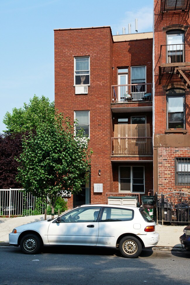 594 6th Ave in Brooklyn, NY - Building Photo - Building Photo