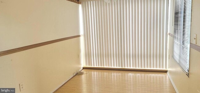 18010 Chalet Dr in Germantown, MD - Building Photo - Building Photo