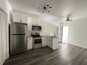 6145 Lansdowne Ave in Philadelphia, PA - Building Photo - Building Photo