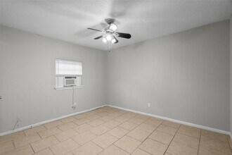 3501 Avenue M in Galveston, TX - Building Photo - Building Photo