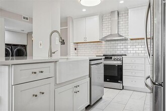 4141 Bayshore Blvd in Tampa, FL - Foto de edificio - Building Photo