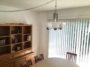 1716 Rose St, Unit CH B in Berkeley, CA - Foto de edificio - Building Photo