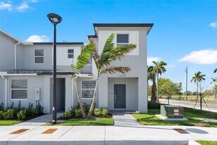 12168 SW 268th St in Homestead, FL - Building Photo