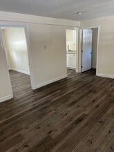 123 S Orleans Rd in Orleans, MA - Building Photo - Building Photo