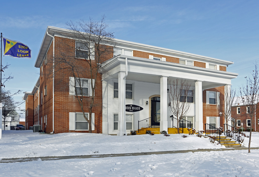 Hardin Manor Apartments in Findlay, OH - Foto de edificio