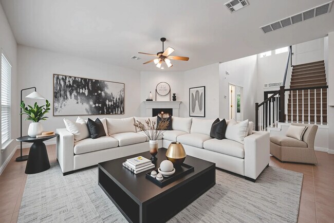 10812 Casitas Dr in Austin, TX - Building Photo - Building Photo