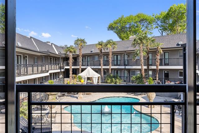 10109 Regal Park Ln in Dallas, TX - Building Photo
