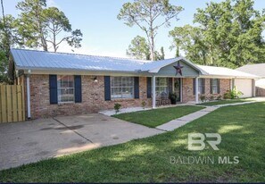 20067 Franz St in Gulf Shores, AL - Building Photo