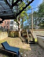 1073 Beacon St, Unit B in Brookline, MA - Building Photo - Building Photo